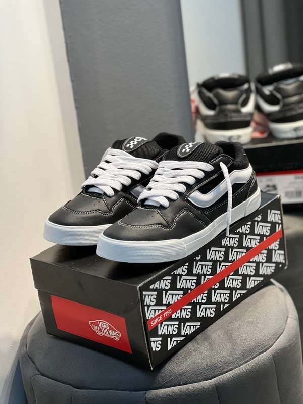 Producto - VANS CASH HI