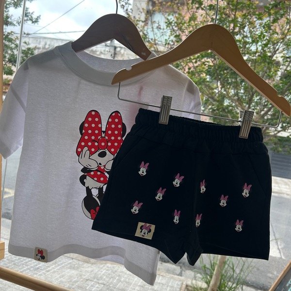 Producto - Conjunto Minnie niñas solo talle 4 y 12