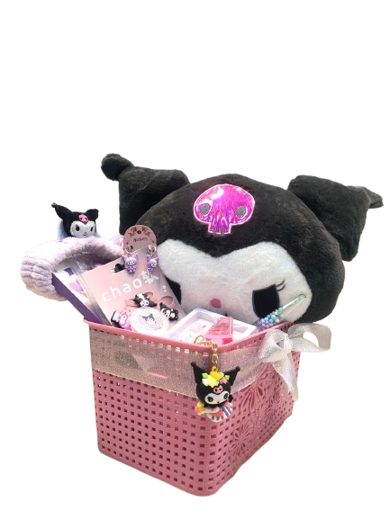 Producto - CANASTA CON PELUCHE KUROMI CON MANTA + MAQUILLAJE