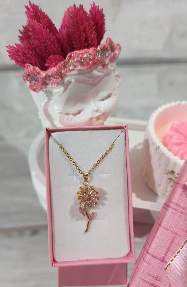 Producto - conjunto FLOR ROSA