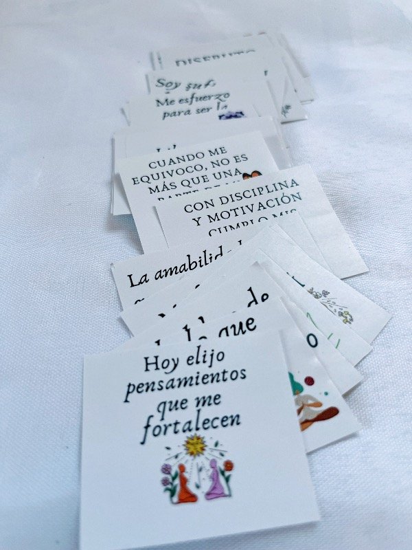 Producto - Pack de stikers 33 AFIRMACIONES - 1