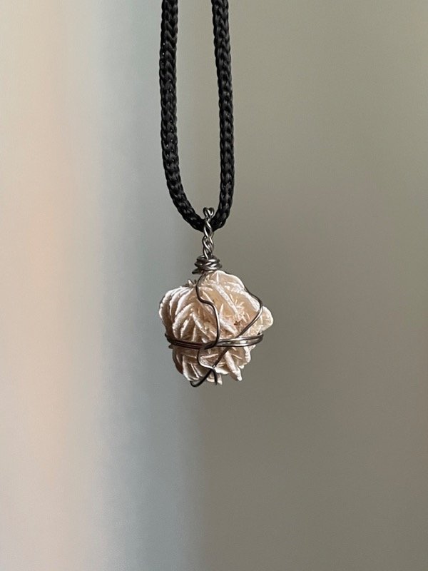 Producto - Collar Rosa del desierto
