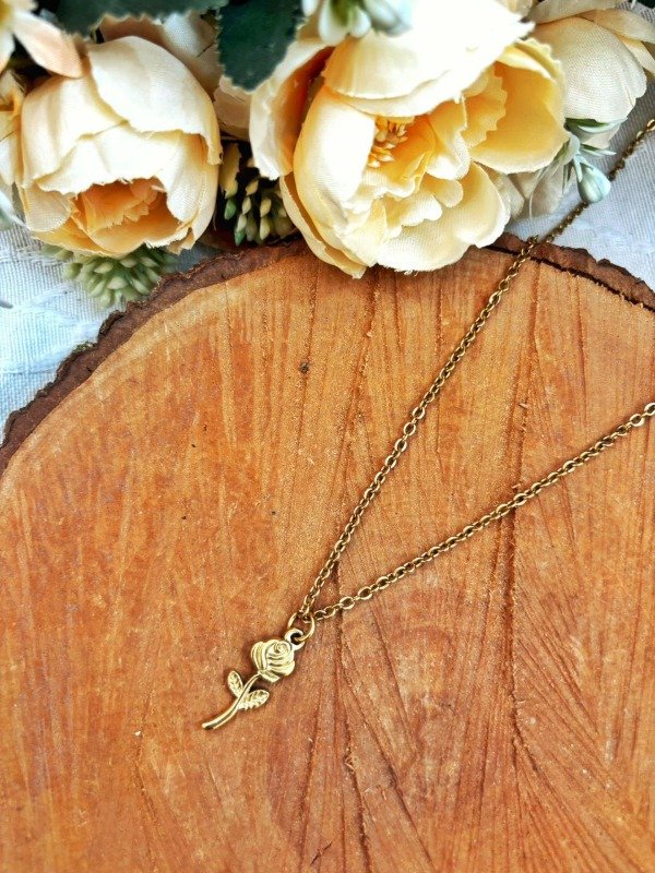 Producto - Collar Flor dorado