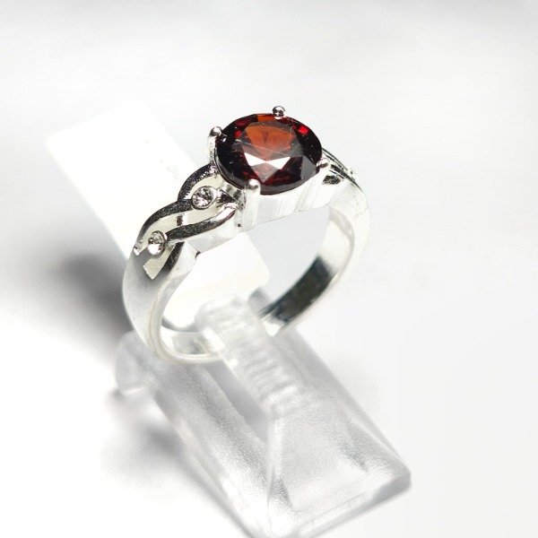 Producto - ANILLO CON CRISTAL