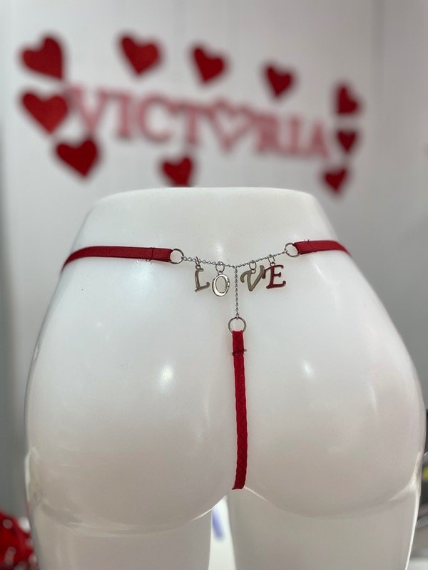 Producto - LESS FRASE LOVE (rojo)