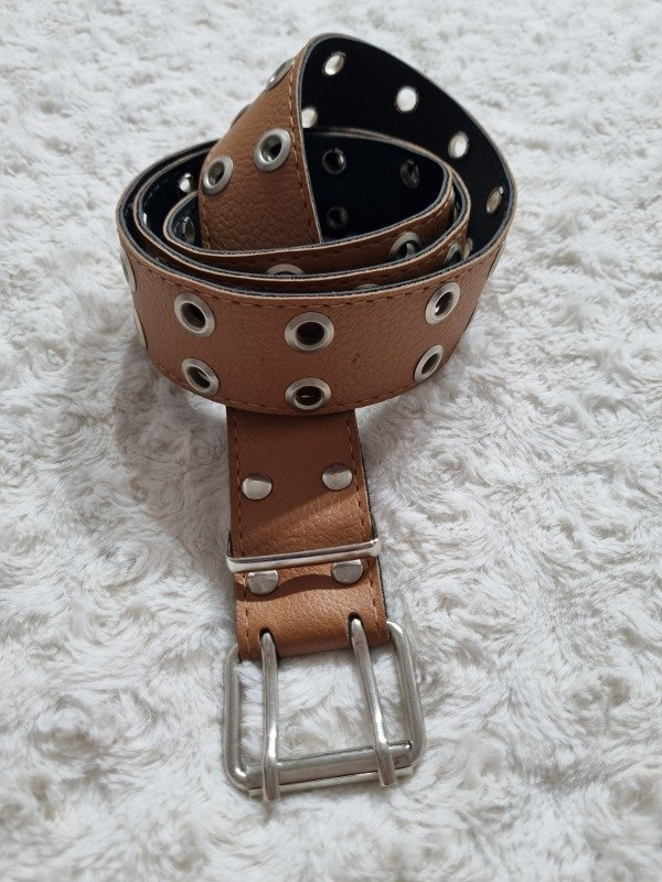 Producto - Cinto doble tacha suela