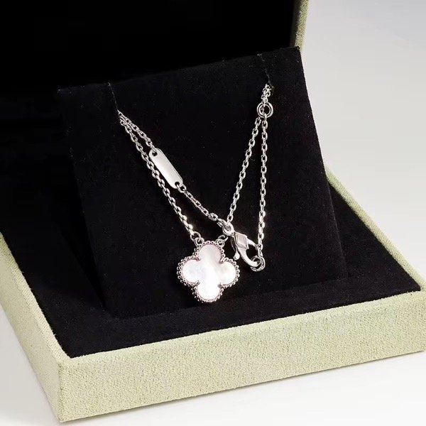 Producto - COLLAR VAN CLEEF PLATA BLANCO