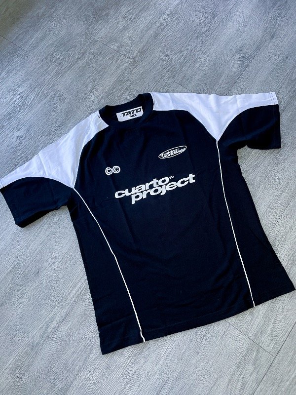 Producto - REMERA WORLD