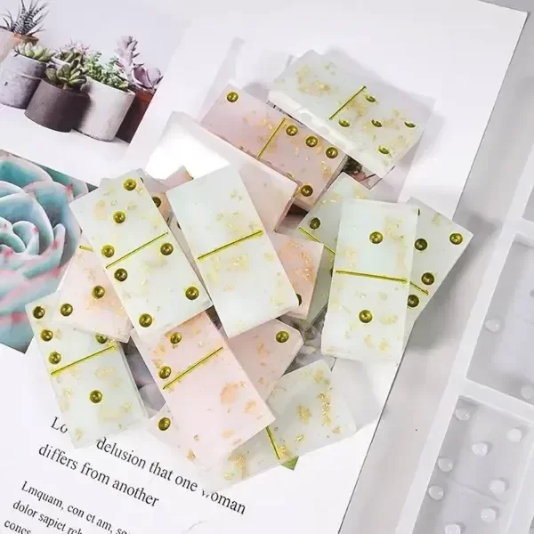 Producto - Molde silicona domino más mini trencitos - 3