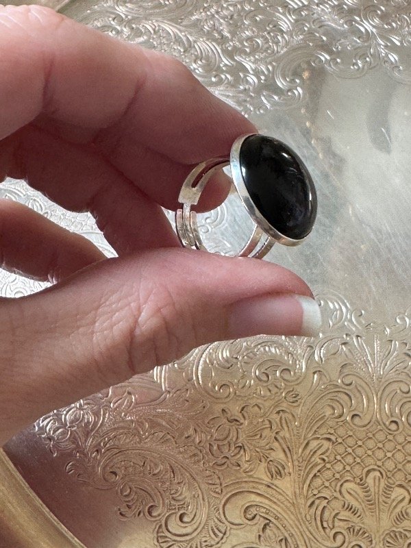 Producto - Anillo redondo negro regulable - 4