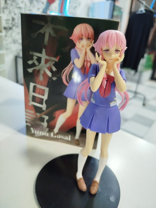 Producto - YUNO GASAI 17CM - MIRAI NIKKI (EN CAJA)
