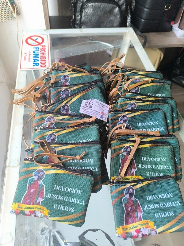 Producto - Monederos chicos