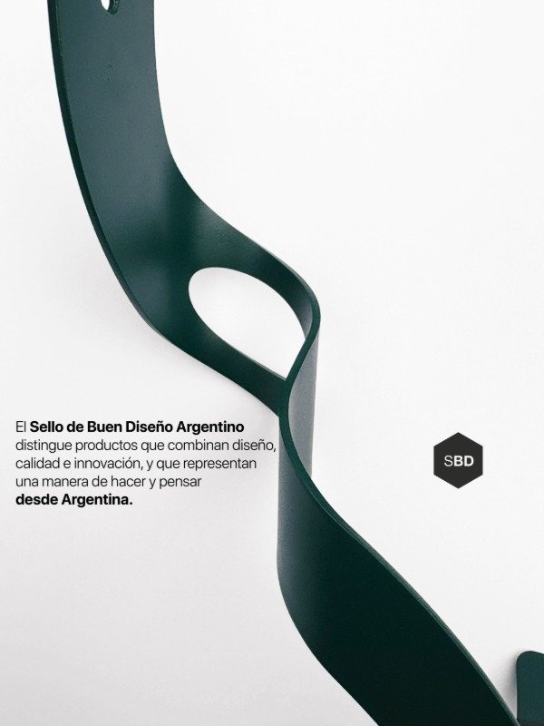 Producto - Bicicletero de Pared de Hierro - Diseño y Resistencia - Color: Verde oscuro - 1