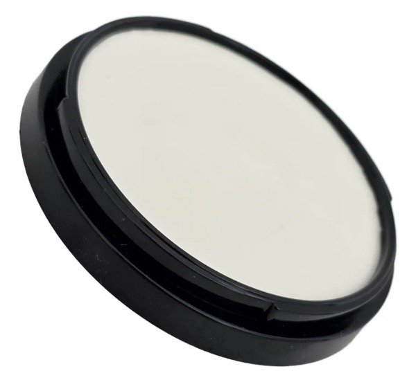 Producto - Base blanca maquillaje artístico