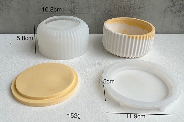 Producto - MOLDE CARAMELERA RALLADA CONN TAPA