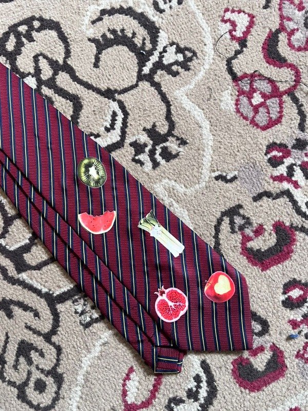 Producto - corbata frutal