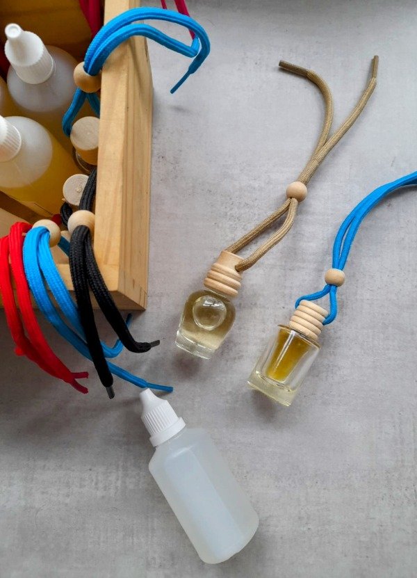 Producto - DIFUSOR COLGANTE (AUTOS/PLACARD)