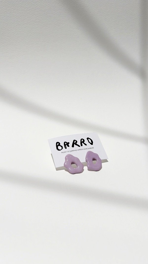 Producto - Arete lila perforado