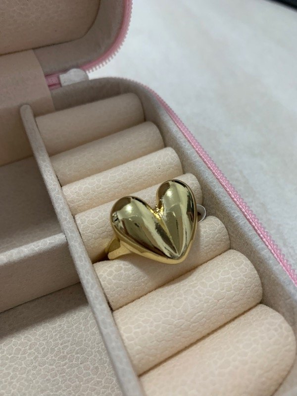Producto - Anillo corazón dorado