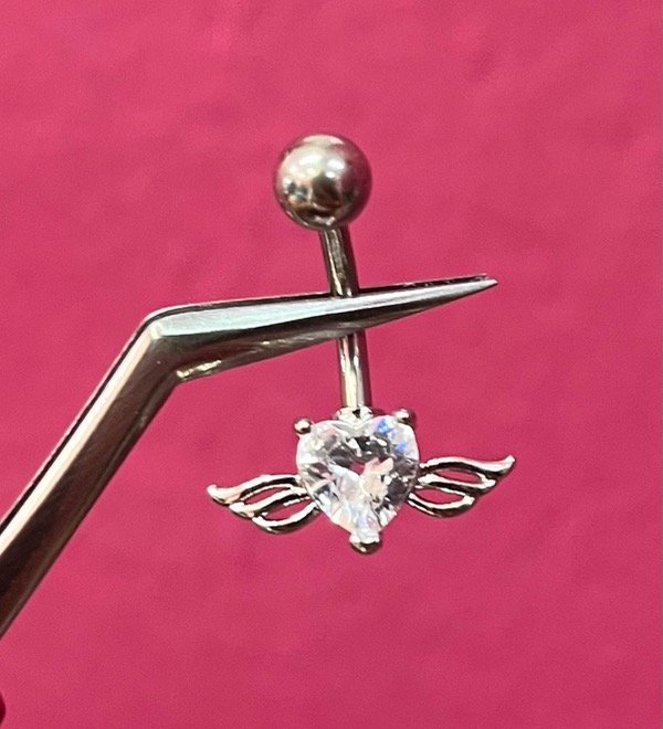 Producto - Piercing Corazón Piedra alas