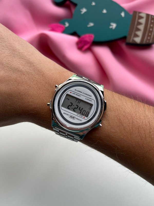 Producto - Reloj Retro Redondo Silver