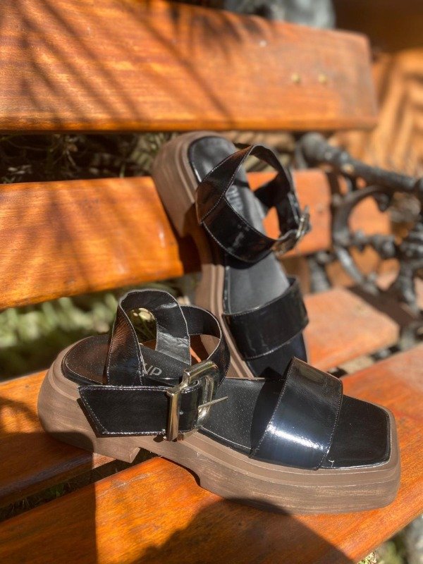 Producto - ART5109 CHAROL NEGRO