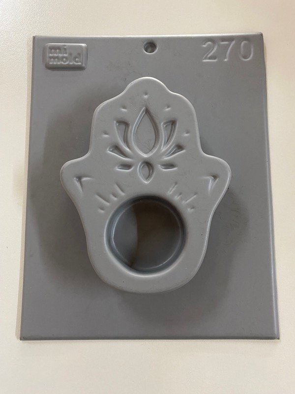 Producto - MOLDE PLÁSTICO PORTAVELA MANO DE FATIMA