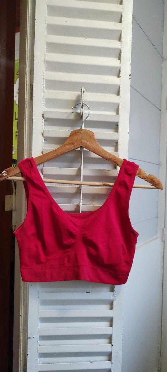 Producto - Top bermellón, talle L