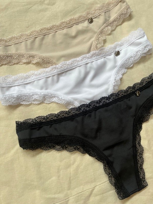 Producto - Colaless microfibra con puntilla