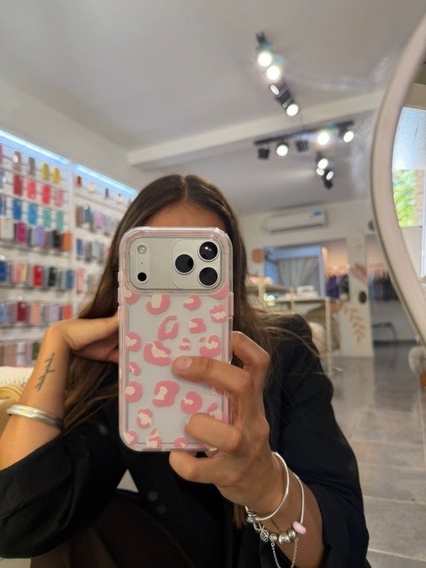 Producto - Funda Print Rosa Reforzada (Iphone 16)