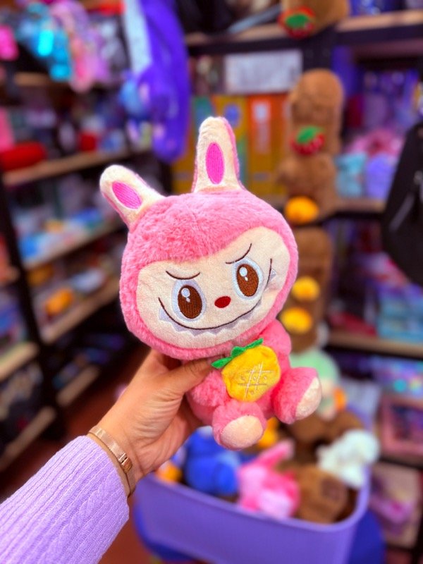 Producto - Peluche labubu con fruta