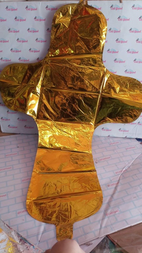 Producto - Globo cruz dorada/ plateada - 0