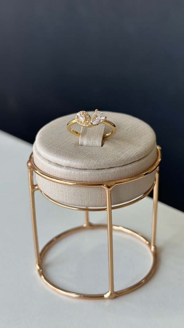 Producto - Anillo doble gota laminado en oro 18k