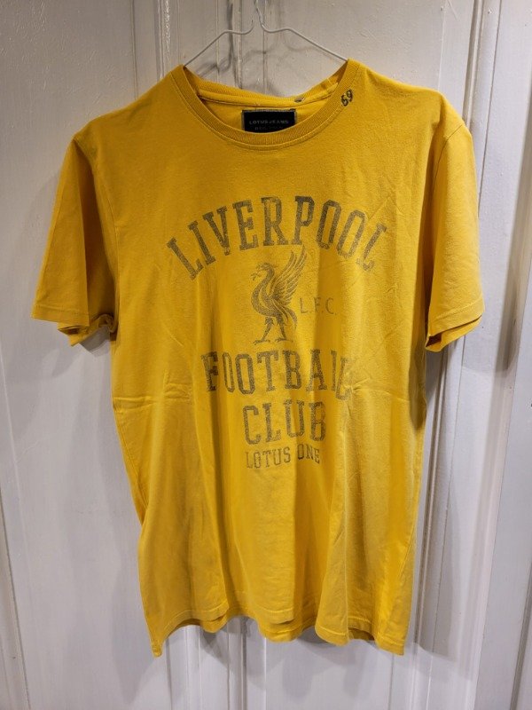 Producto - Remera LOTUS JEANS amarilla logo liverpool Talle M - PRECIO: 24X