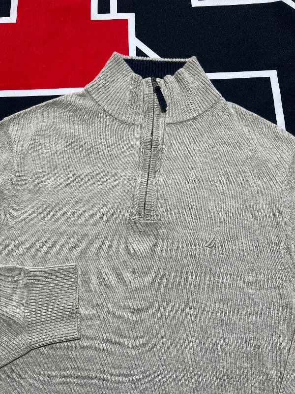 Producto - Sweater con cierre Náutica. Talle M