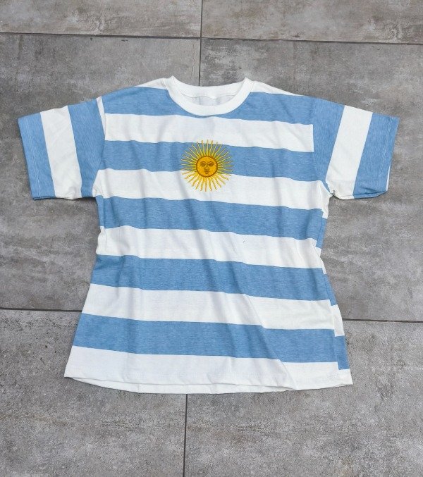 Producto - Remera Sol de mayo