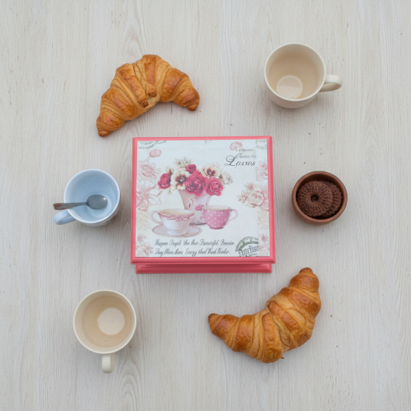 Producto - CAJA DE TE TRIANA