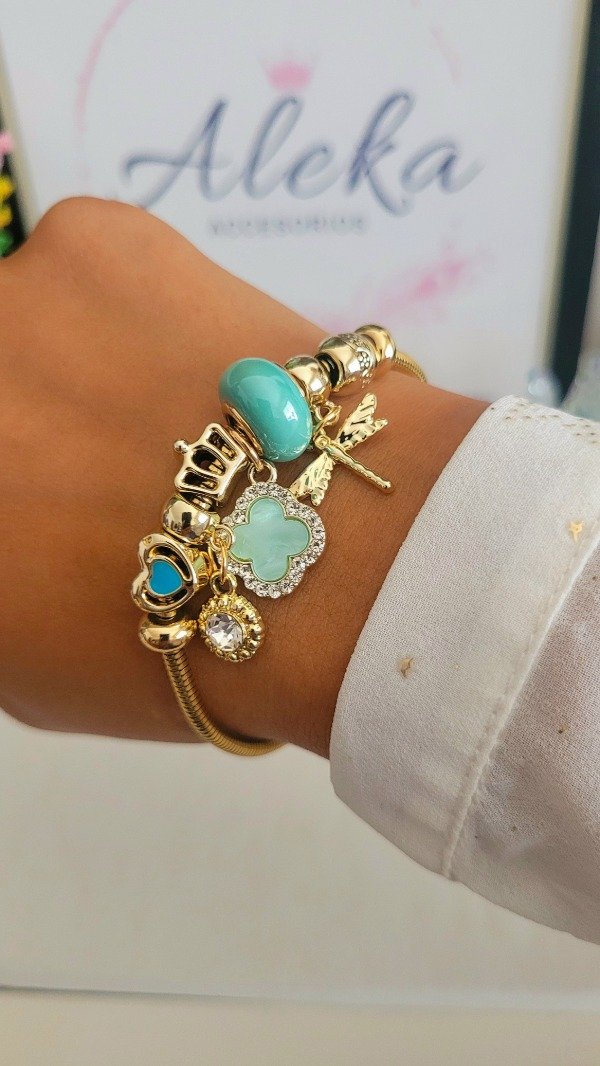 Producto - Pulsera simil pandora turquesa de acero dorado