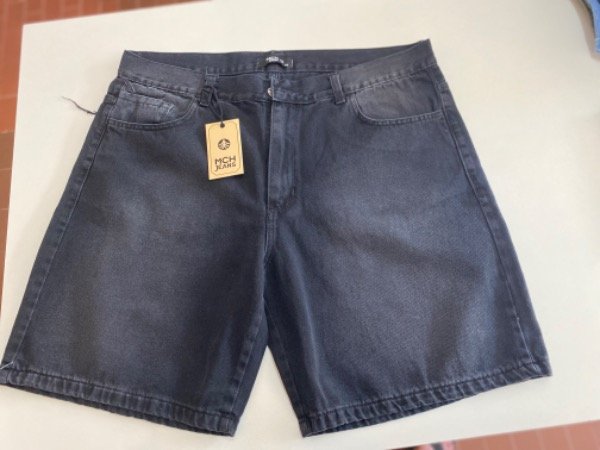 Producto - Bermuda Mom Negra Talle 48