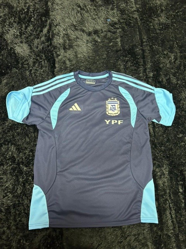 Producto - CAMISETA DE ENTRENAMIENTO ARGENTINA AZUL