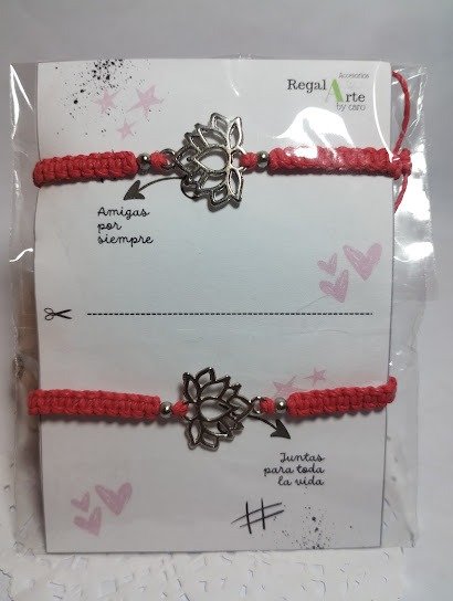 Producto - Dúo Pulseras de Macramé con Dije de Flor de Loto