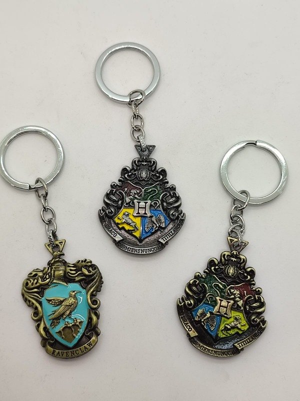 Producto - Llavero de metal Escudos Harry Potter
