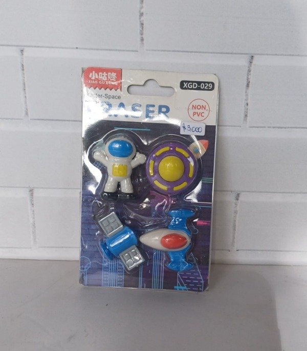 Producto - GOMA ASTRONAUTAS