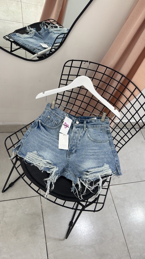 Producto - Short Emily