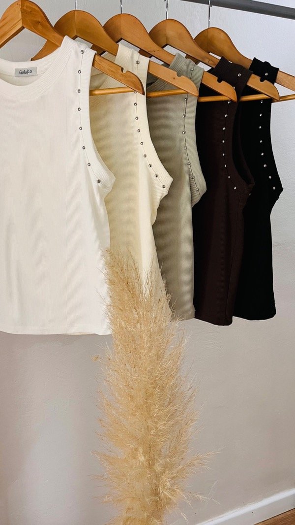 Producto - MUSCU FILADELFIA (con tachas) - 1