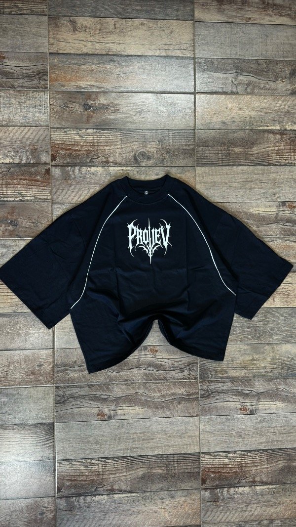 Producto - REMERA BOXY FIT PROJECT II