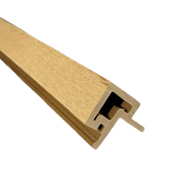 Producto - Esquinero WPC Cuadrado Beige