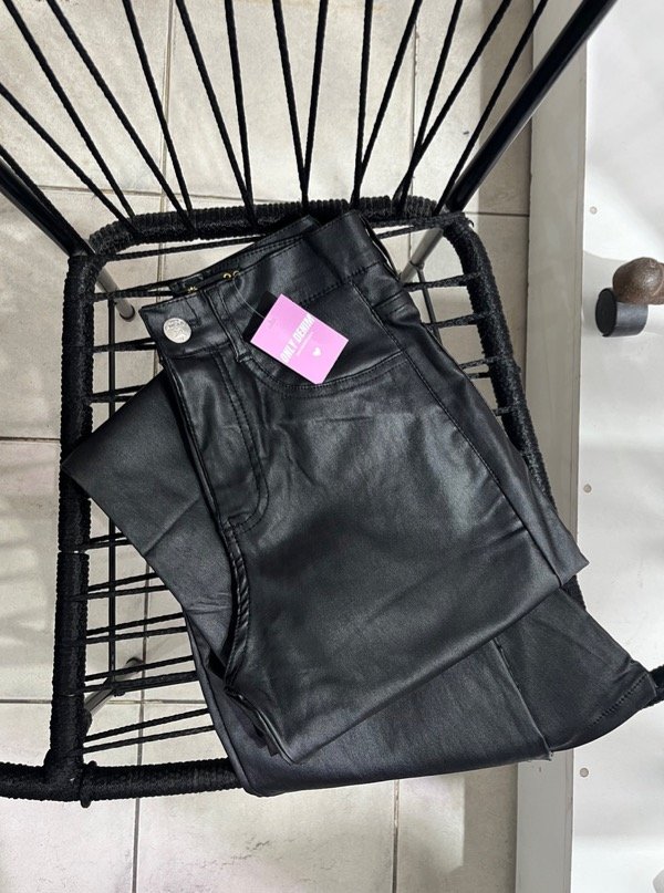Producto - Wide leg engomado