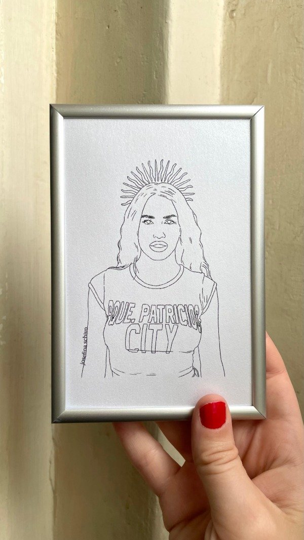 Producto - lali + marco plateado mini