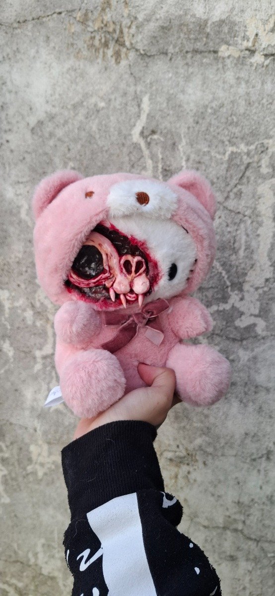 Producto - Hello kitty zombie